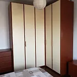 Checchi House * روما