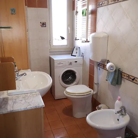 Апартаменты Checchi House Рим