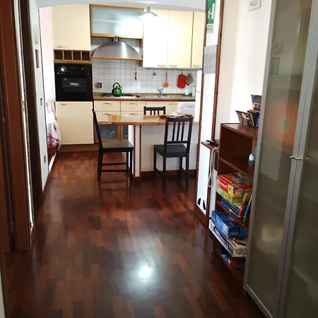 Checchi House Appartement *