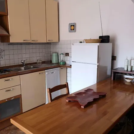 Appartement Checchi House